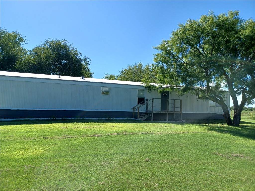 4711 County Road 2151 - Photo 1
