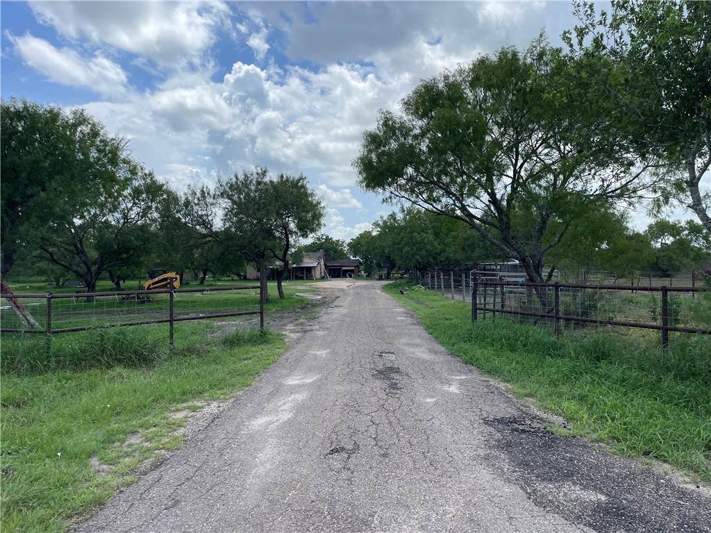 7484 County Road 610 - Photo 1