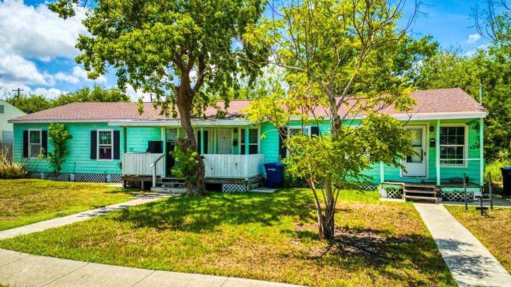 2525 Isabel Street - Photo 1