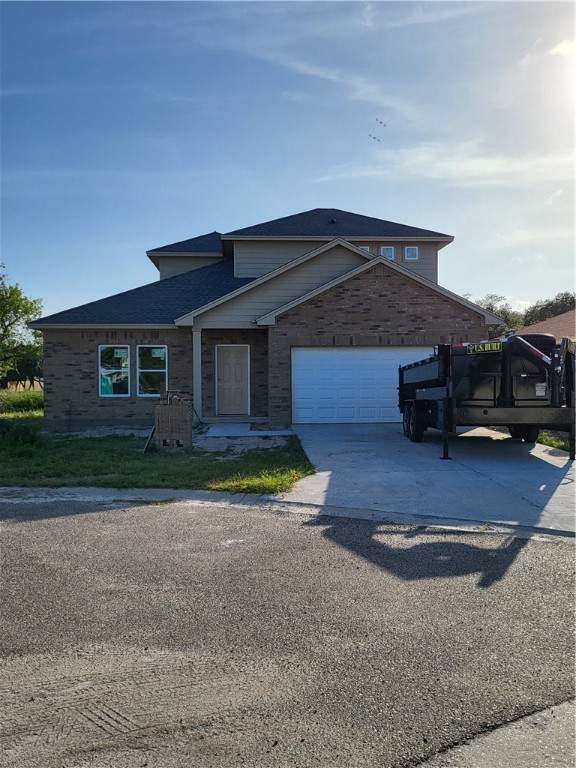 499 Lisa Ann Dr - Photo 1
