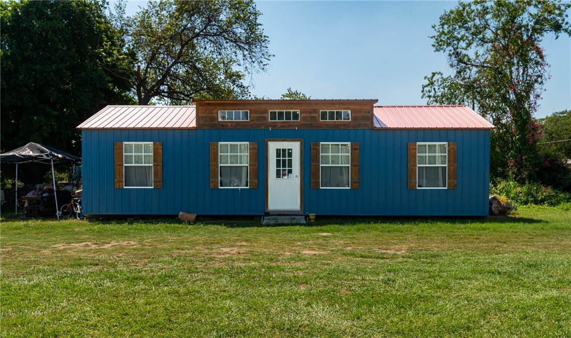 315 Heaton Street - Photo 1