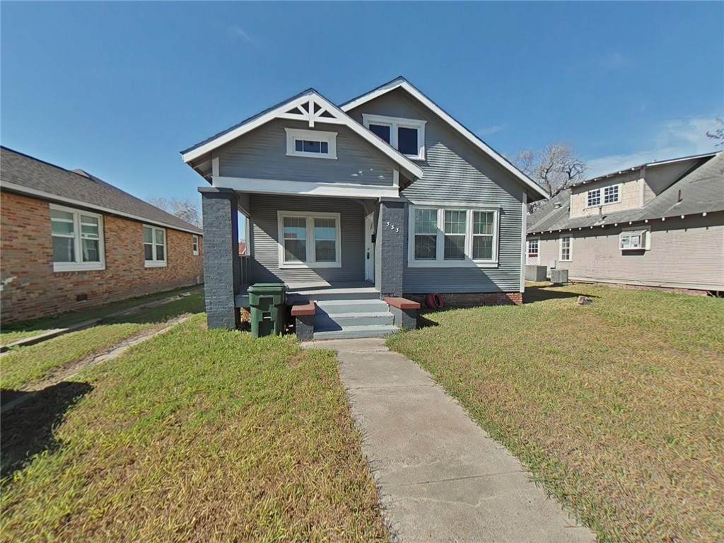 533 Green Avenue - Photo 1