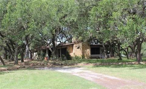 1820 Kenney Lane - Photo 1