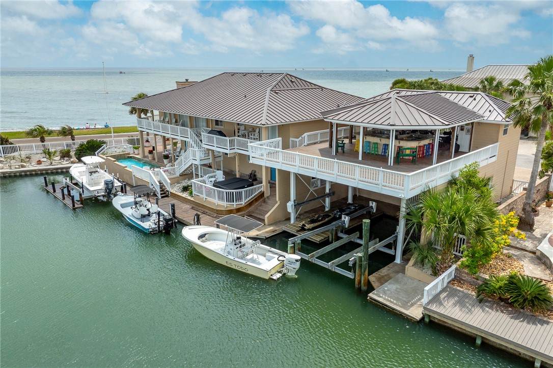 1 Blue Heron Drive - Photo 1