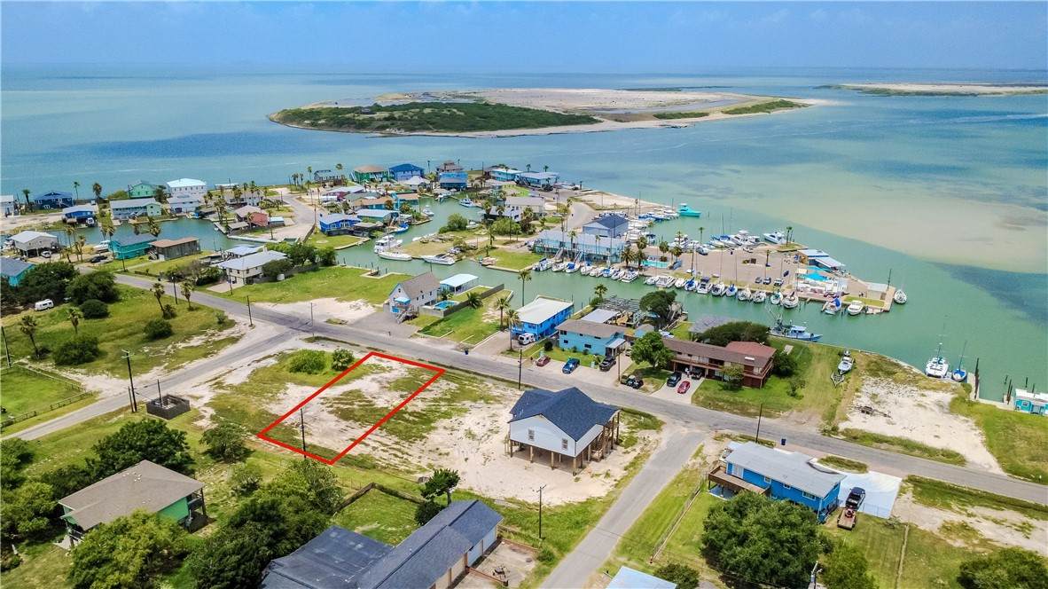 514 Woodhaven Drive - Photo 1