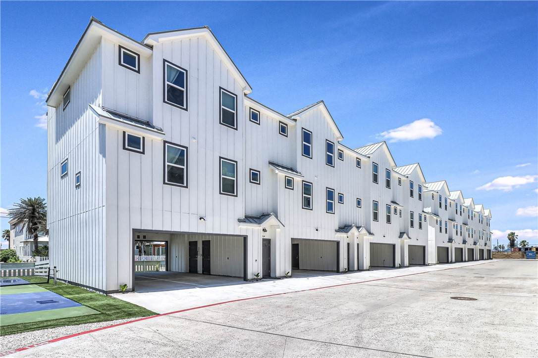 603 Avenue G - Photo 1