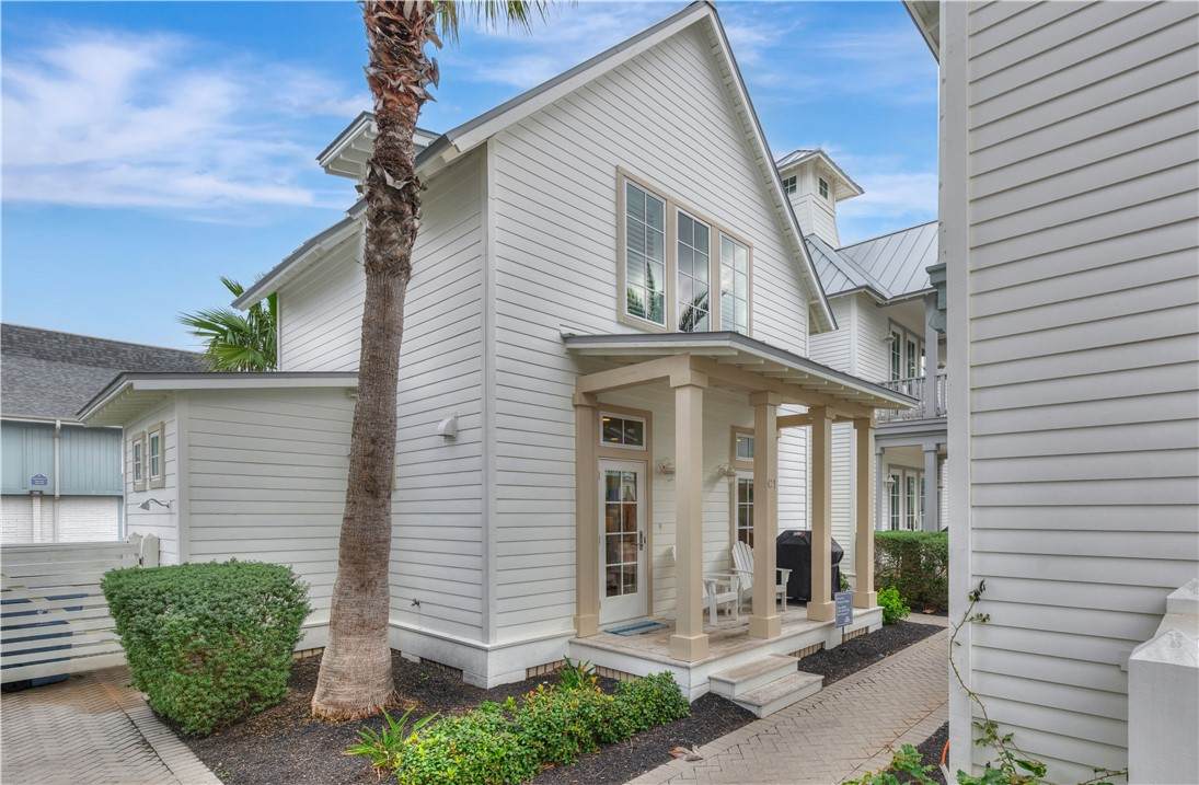 230 Round Road - Photo 1