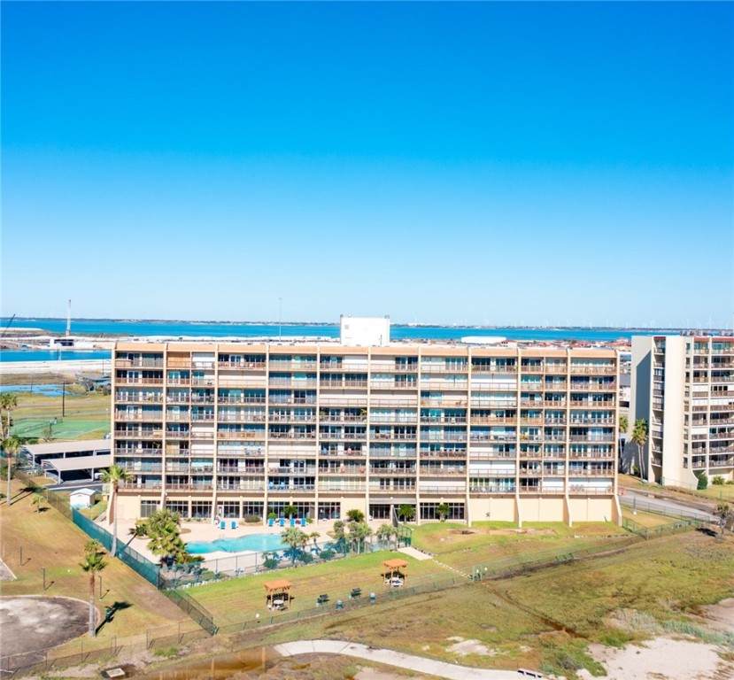 4000 Surfside Boulevard - Photo 1
