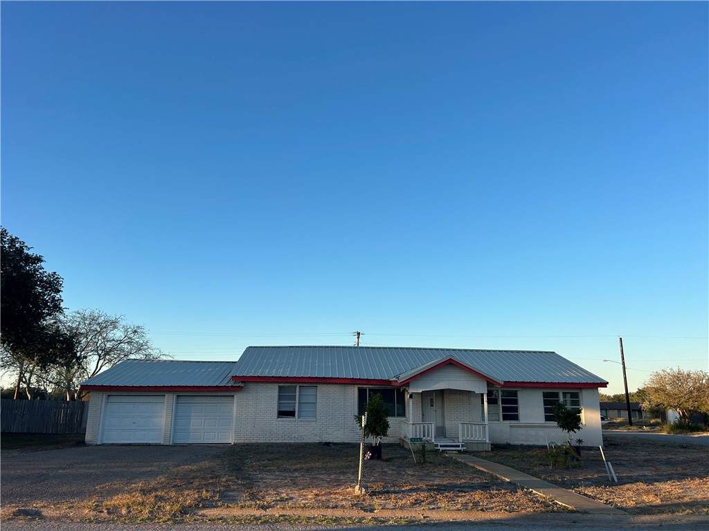 516 Stinson Street - Photo 1