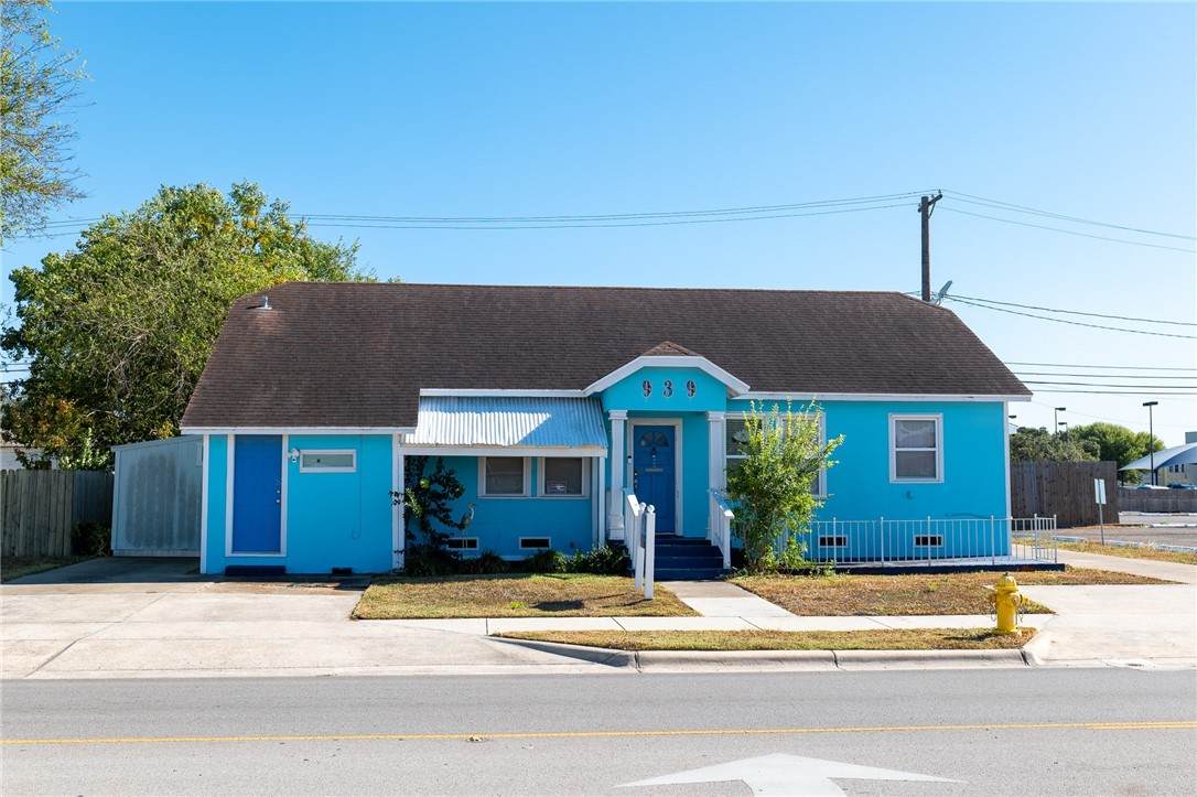 939 Ayers Street - Photo 1