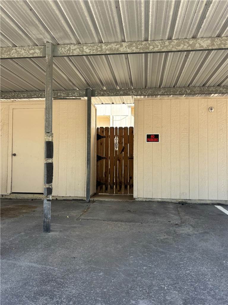 https://bt-photos.global.ssl.fastly.net/corpuschristi/orig_boomver_2_470215-2.jpg