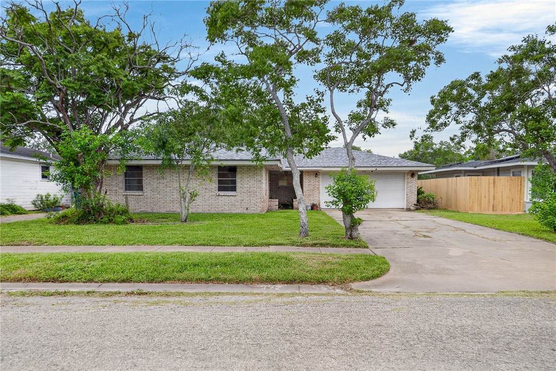 322 Waverly Drive - Photo 1