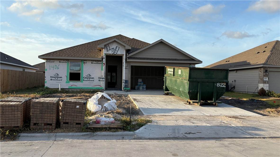 1406 Irigoyen Street - Photo 1