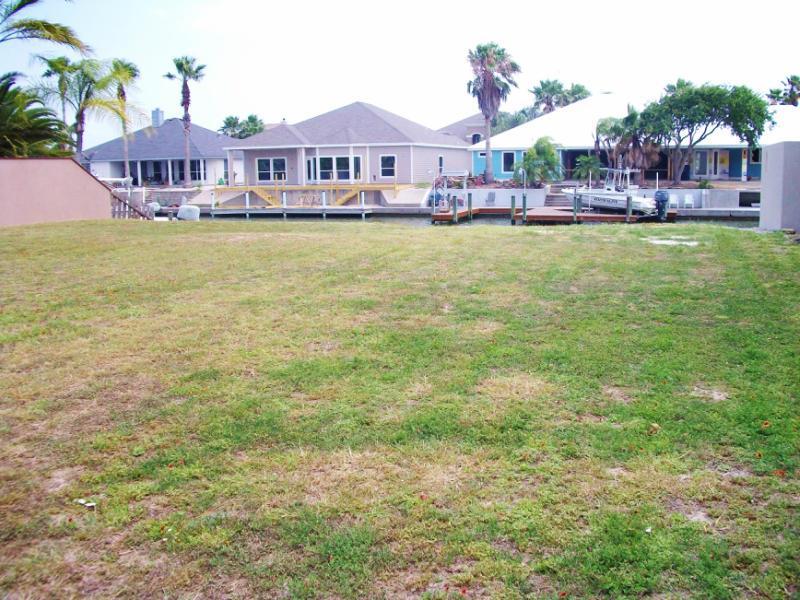 109 Angelfish Ct - Photo 1