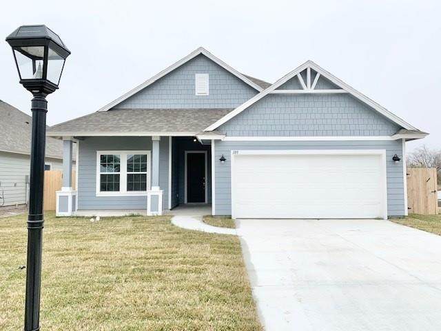 105 Shady Terrace - Photo 1
