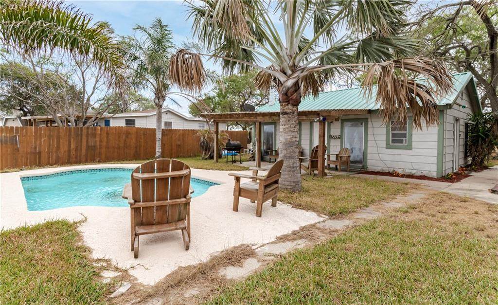 1260 County Road 2302 - Photo 1