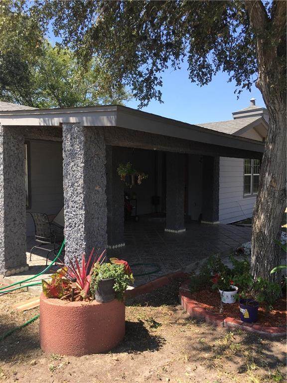 125 Carmel Drive - Photo 1