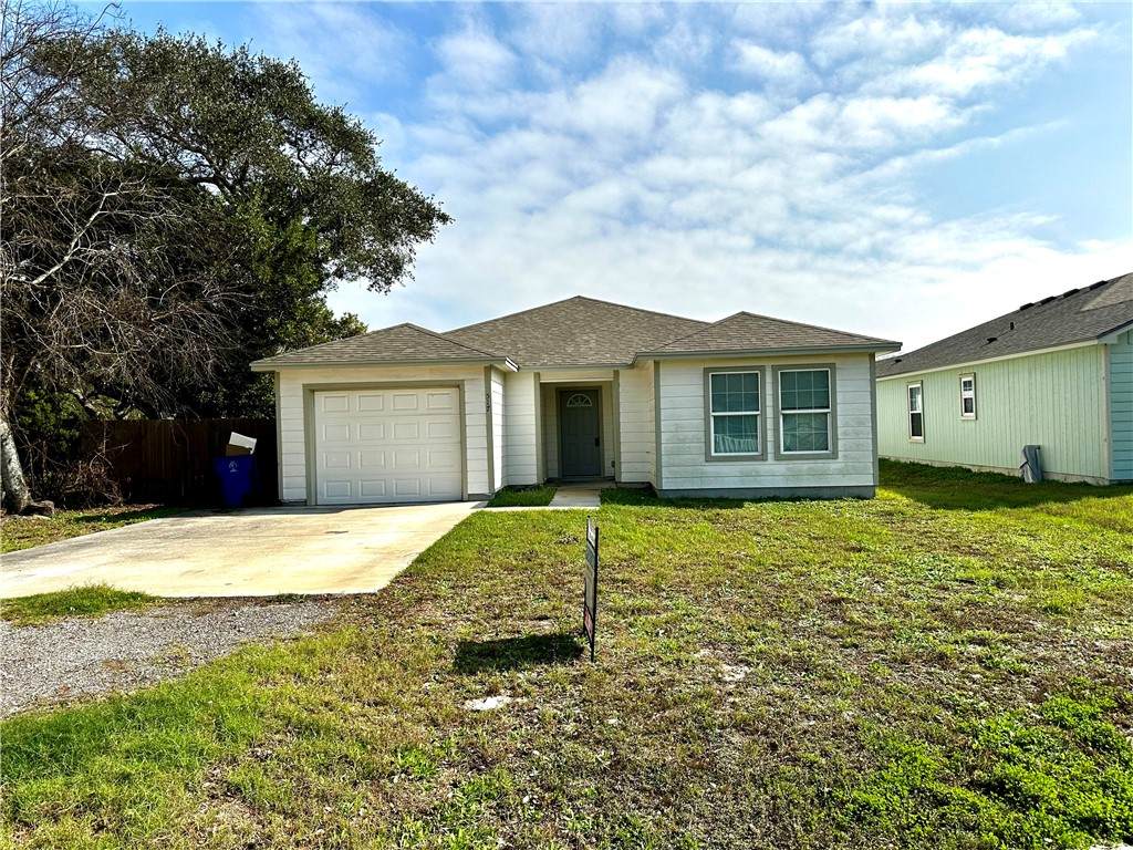517 Military Drive - Photo 1