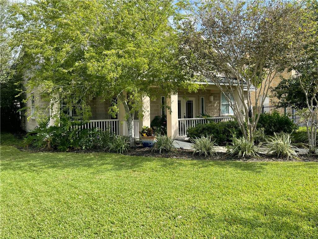 460 Del Mar Boulevard - Photo 1
