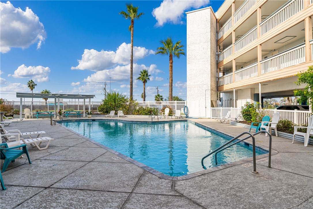 3938 Surfside Boulevard - Photo 1