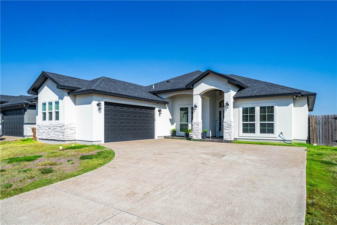 9610 Spanish Oak Drive - Photo 1