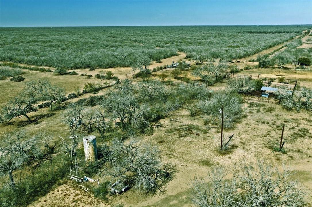 2104 Cr 440 - Photo 1