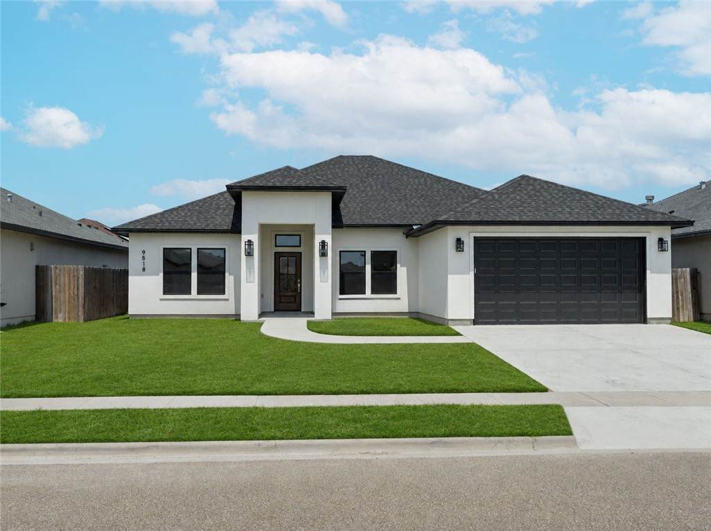 9518 Royal Oak Drive - Photo 1