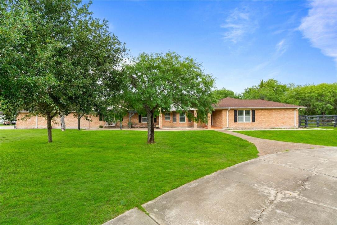 4662 County Road 2221 - Photo 1
