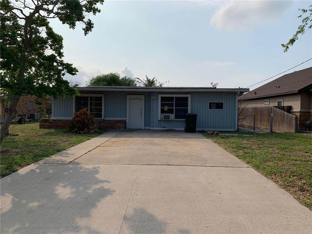 3208 Azores Drive - Photo 1