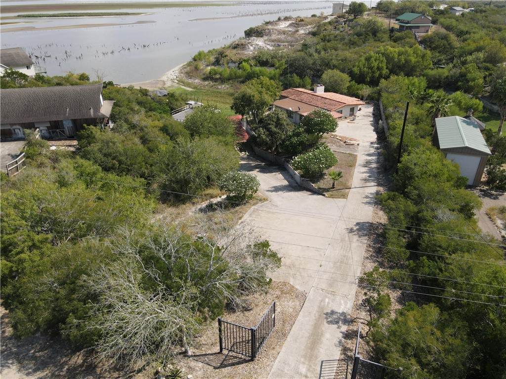 560 Vista Drive - Photo 1