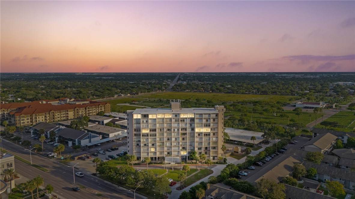 4600 Ocean Drive - Photo 1