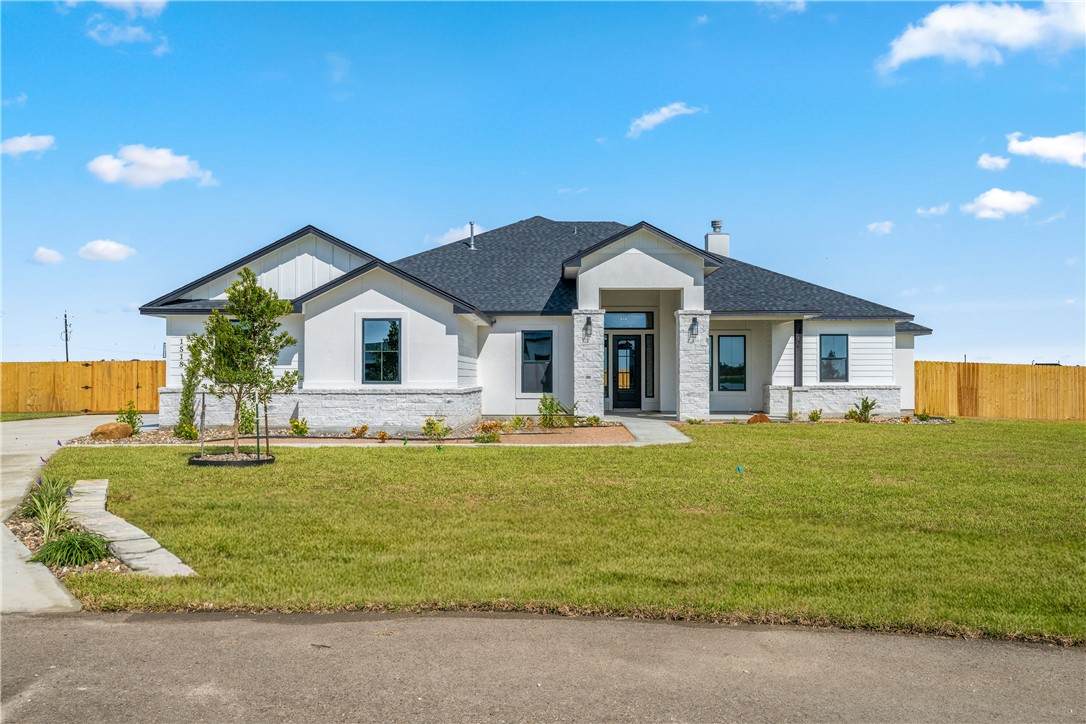 1518 Fenner Ranch Drive - Photo 1