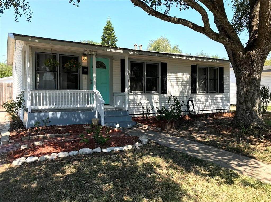 1010 Deforrest Street - Photo 1