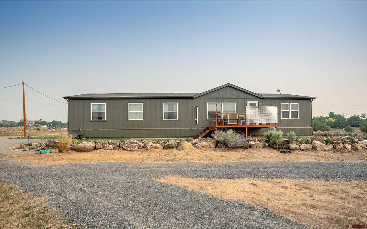 17164 Meadow Drive - Photo 1