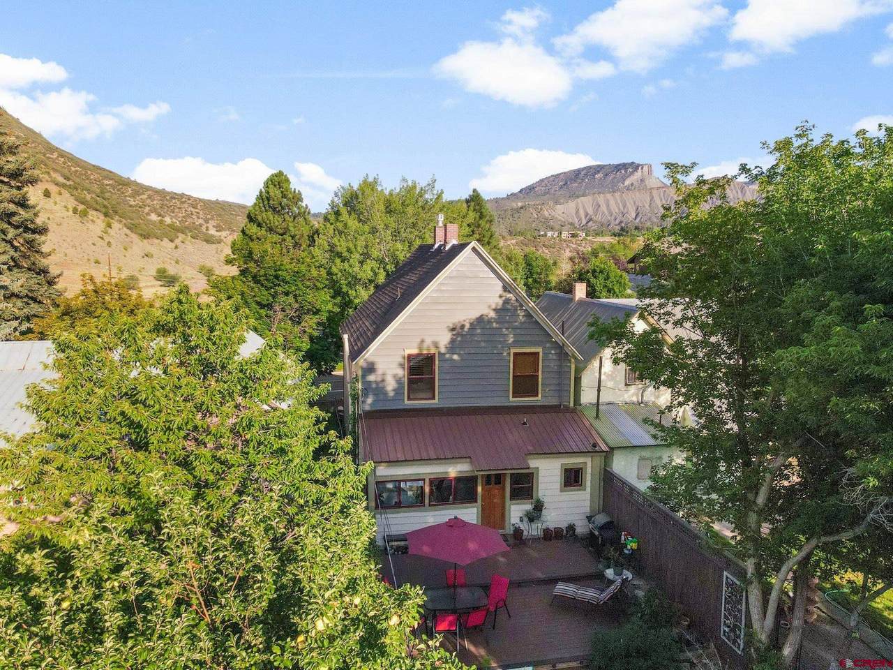 262 3rd Avenue - Photo 1