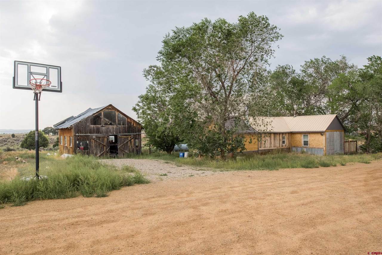 63 County Road 133D - Photo 1