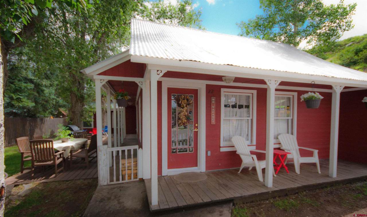 22 Elk Avenue - Photo 1