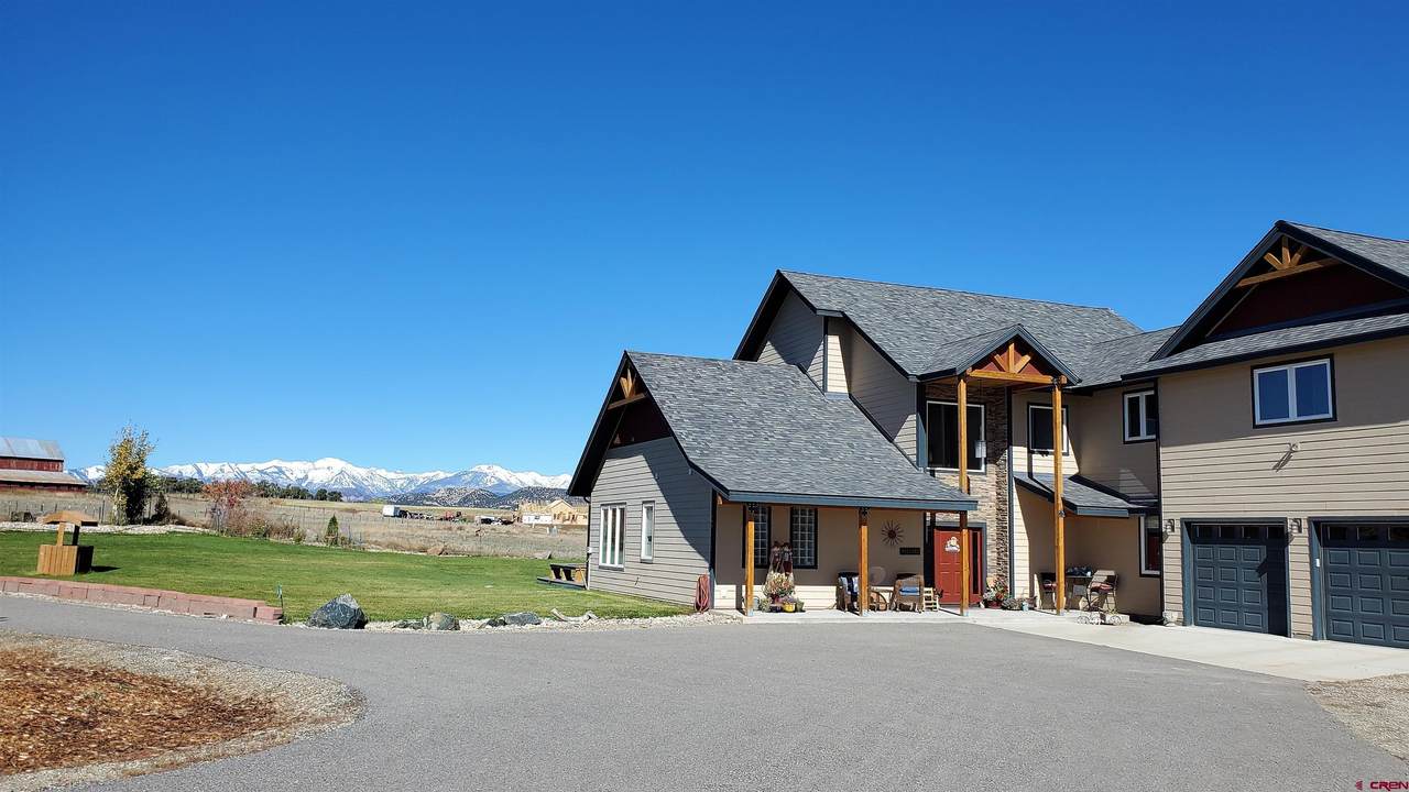 166 Mama Llama Lane - Photo 1