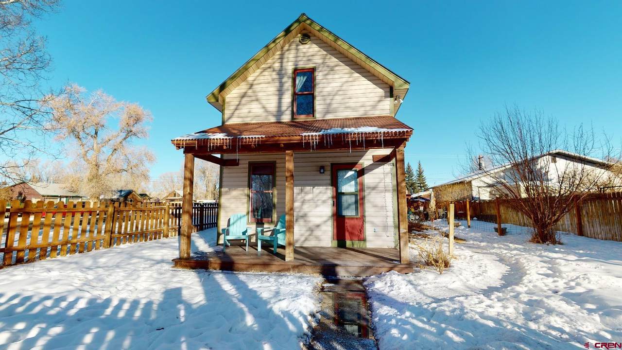 218 12th Street - Photo 1