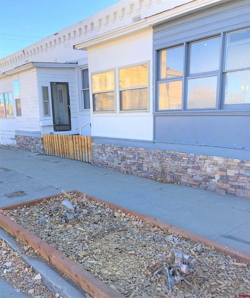 122 6th Street - Photo 1