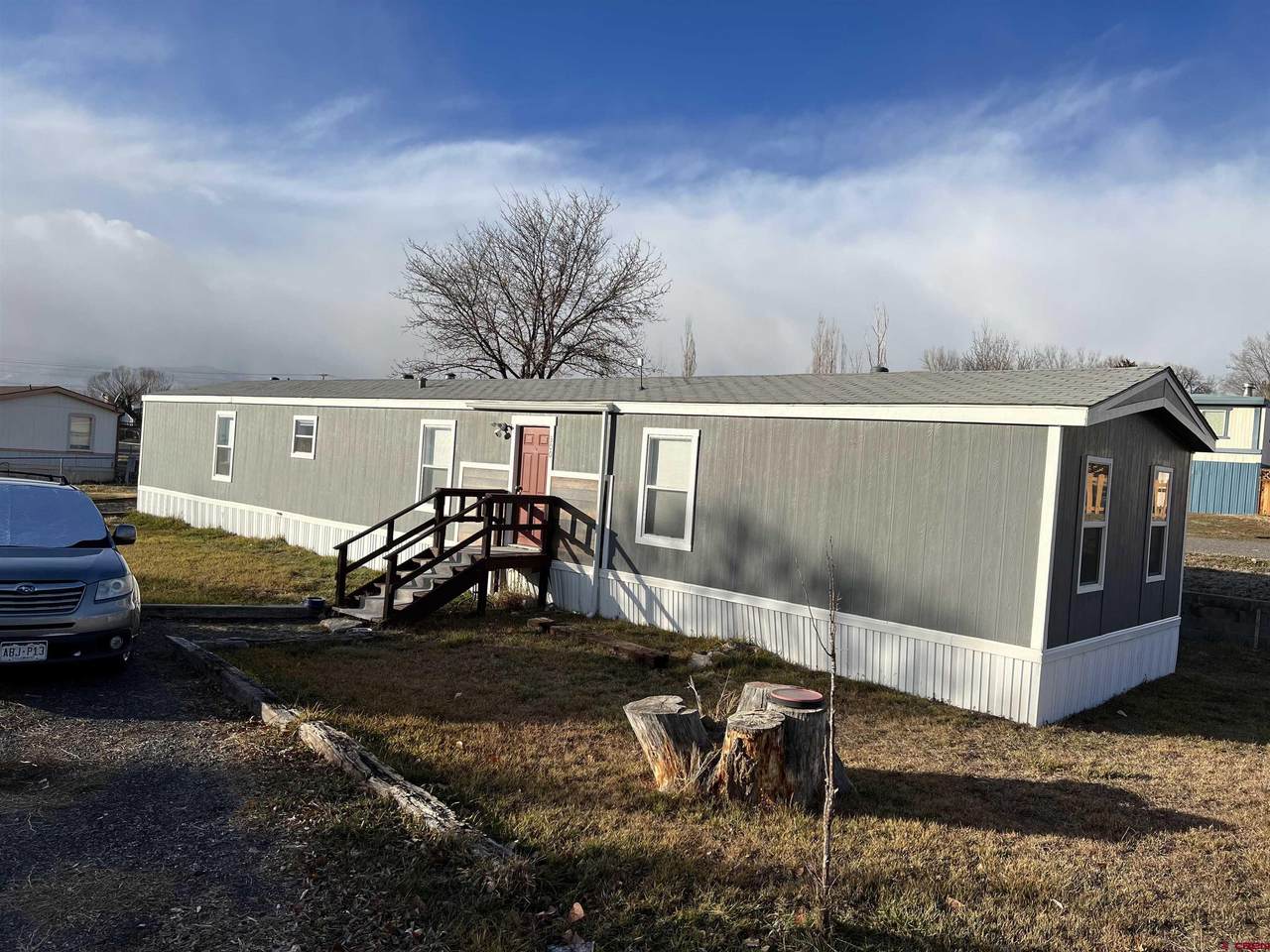 300 13th Circle - Photo 1