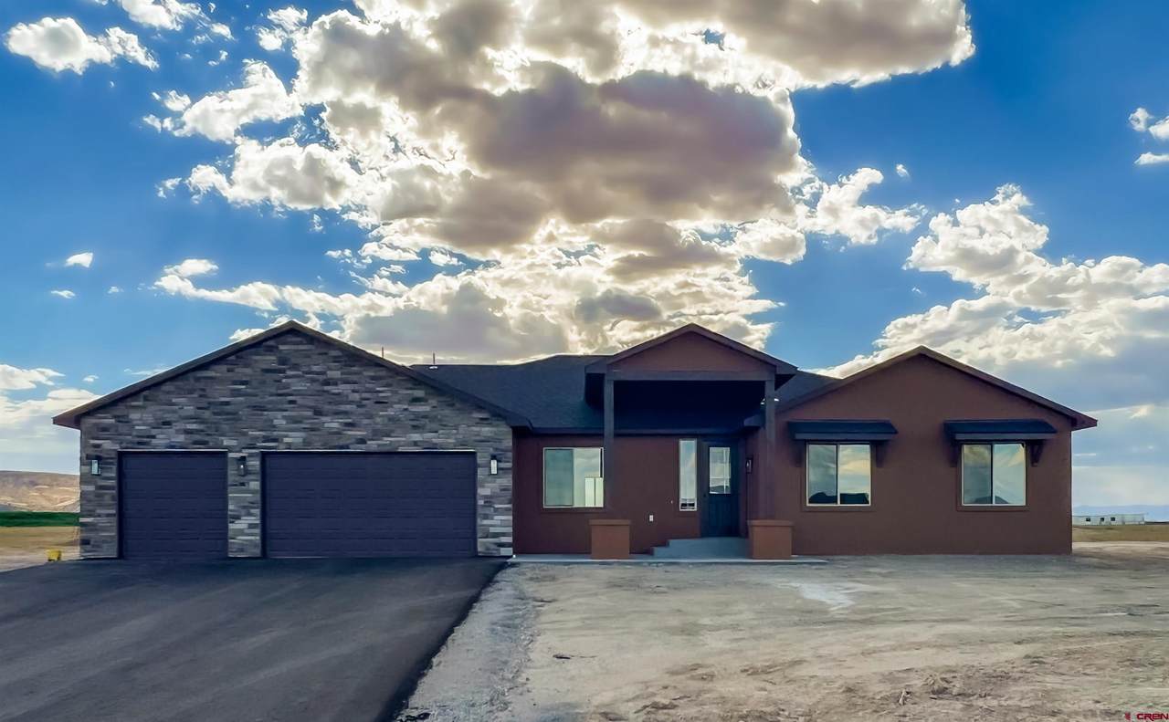 1479 Hereford Court - Photo 1