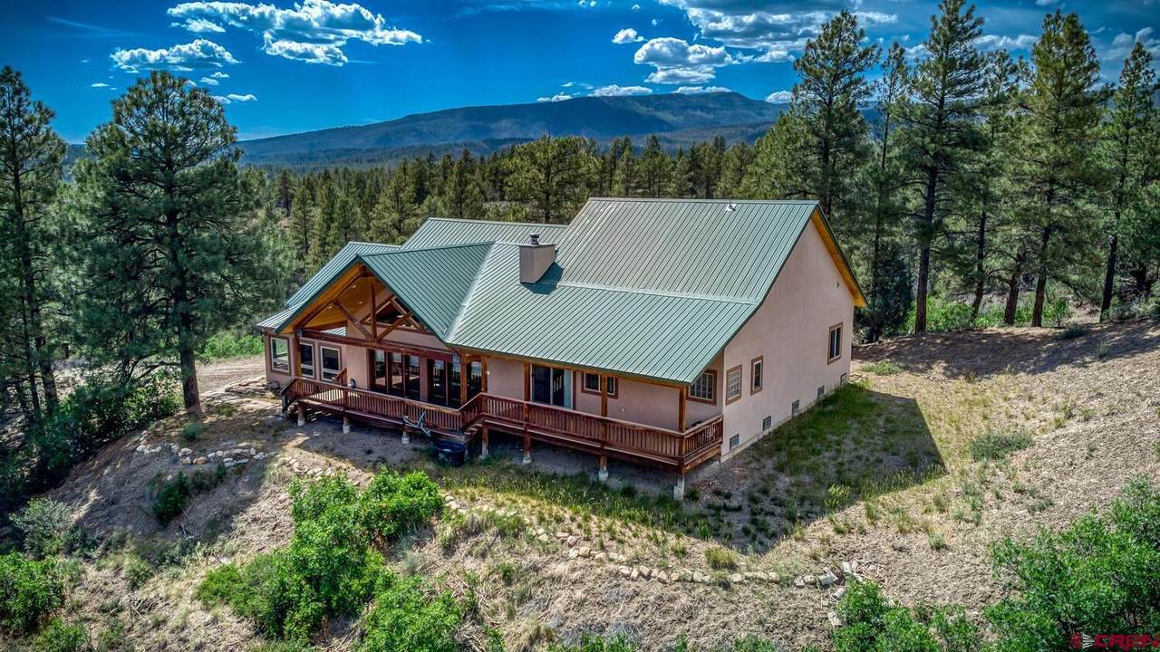 389 Squirrel Drive - Photo 1