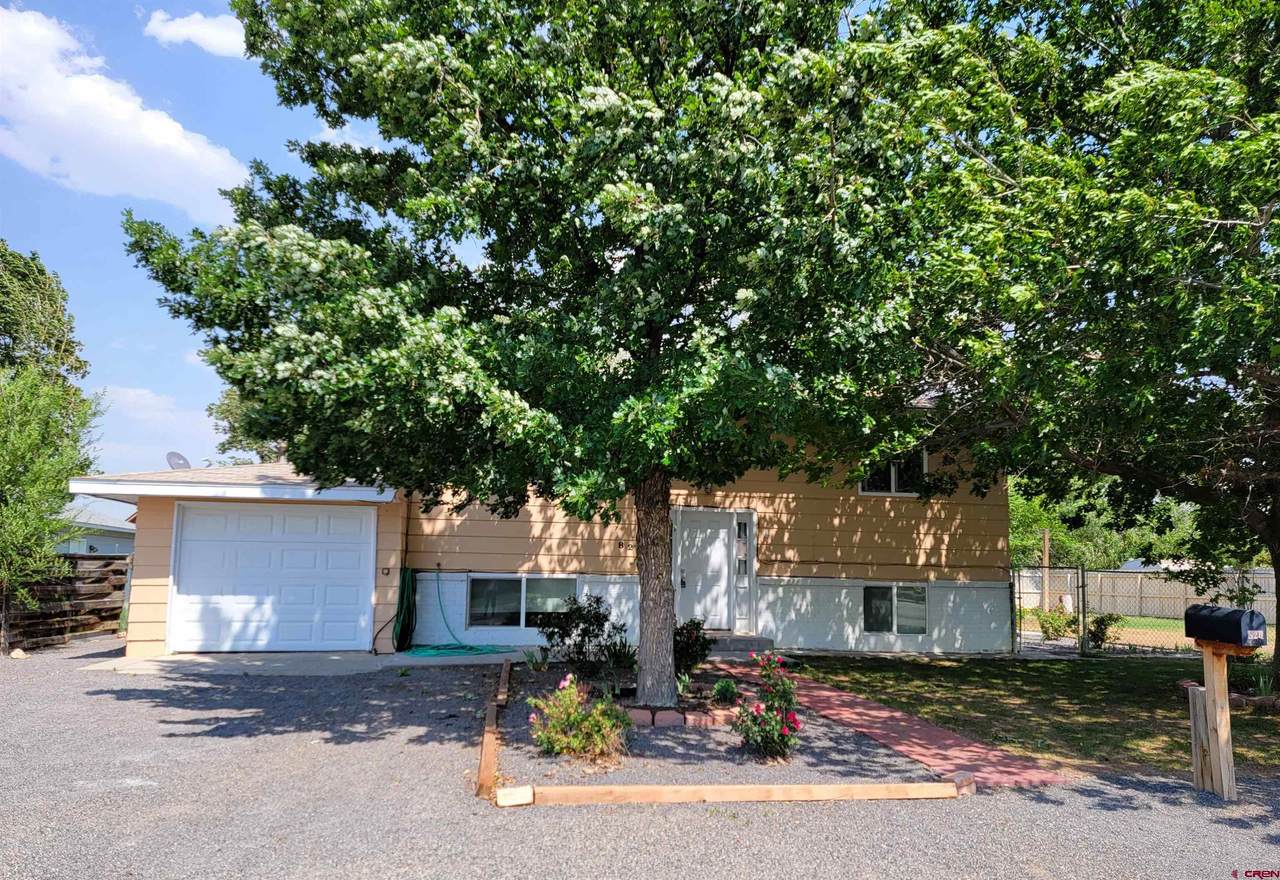 820 Jensen Drive - Photo 1