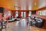 202 Grand - Photo 17
