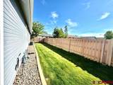 802 Bluffs Blvd - Photo 27