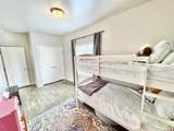 1422 Blue Creek Avenue - Photo 21