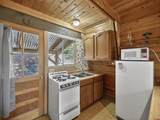 923 Groves Drive - Photo 3