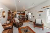 1518 Oak Street - Photo 4