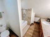 426 Gunnison Av Avenue - Photo 17